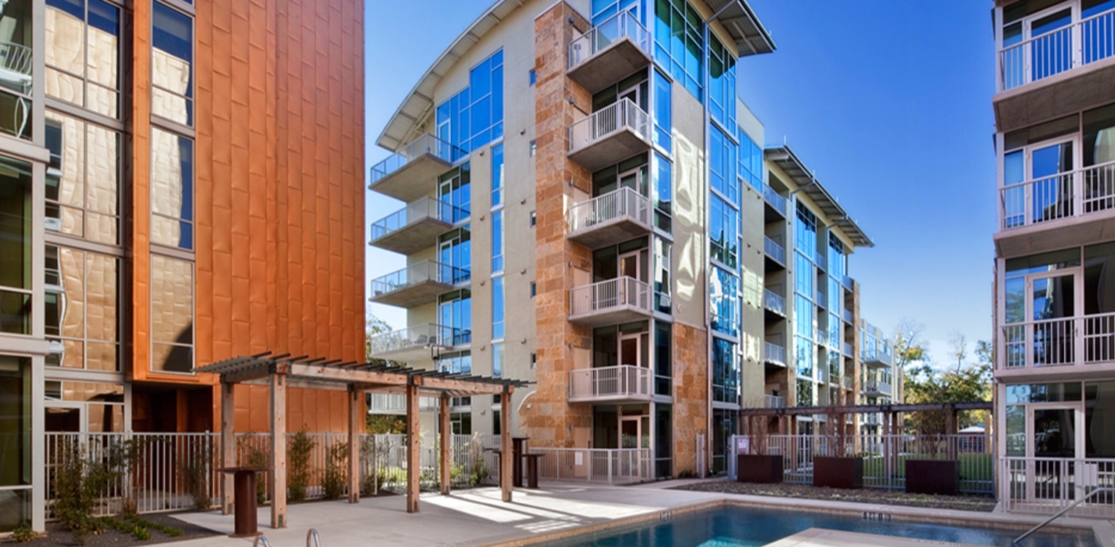 Barton Place, Lady Bird Lake Edge, downtown Austin