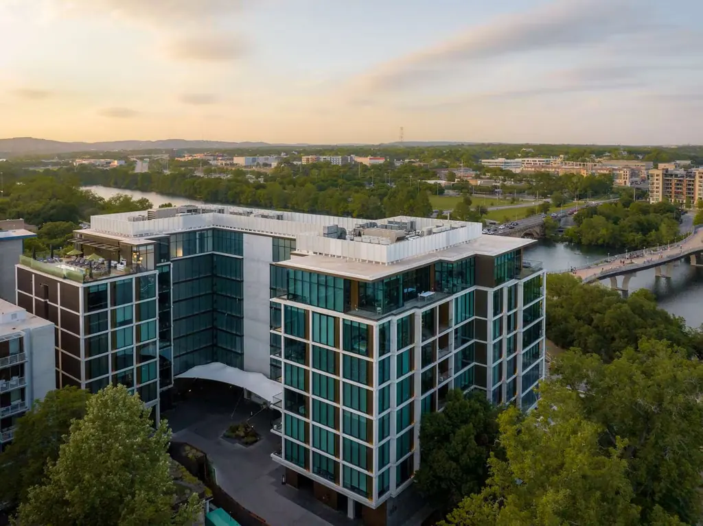The Loren, Lady Bird Lake Edge, downtown Austin