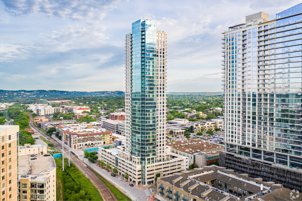Spring Condominiums, Market District, downtown Austin